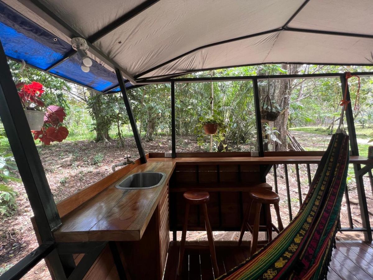 Gypsy Wagons Hotel ปาโวเนส ภายนอก รูปภาพ