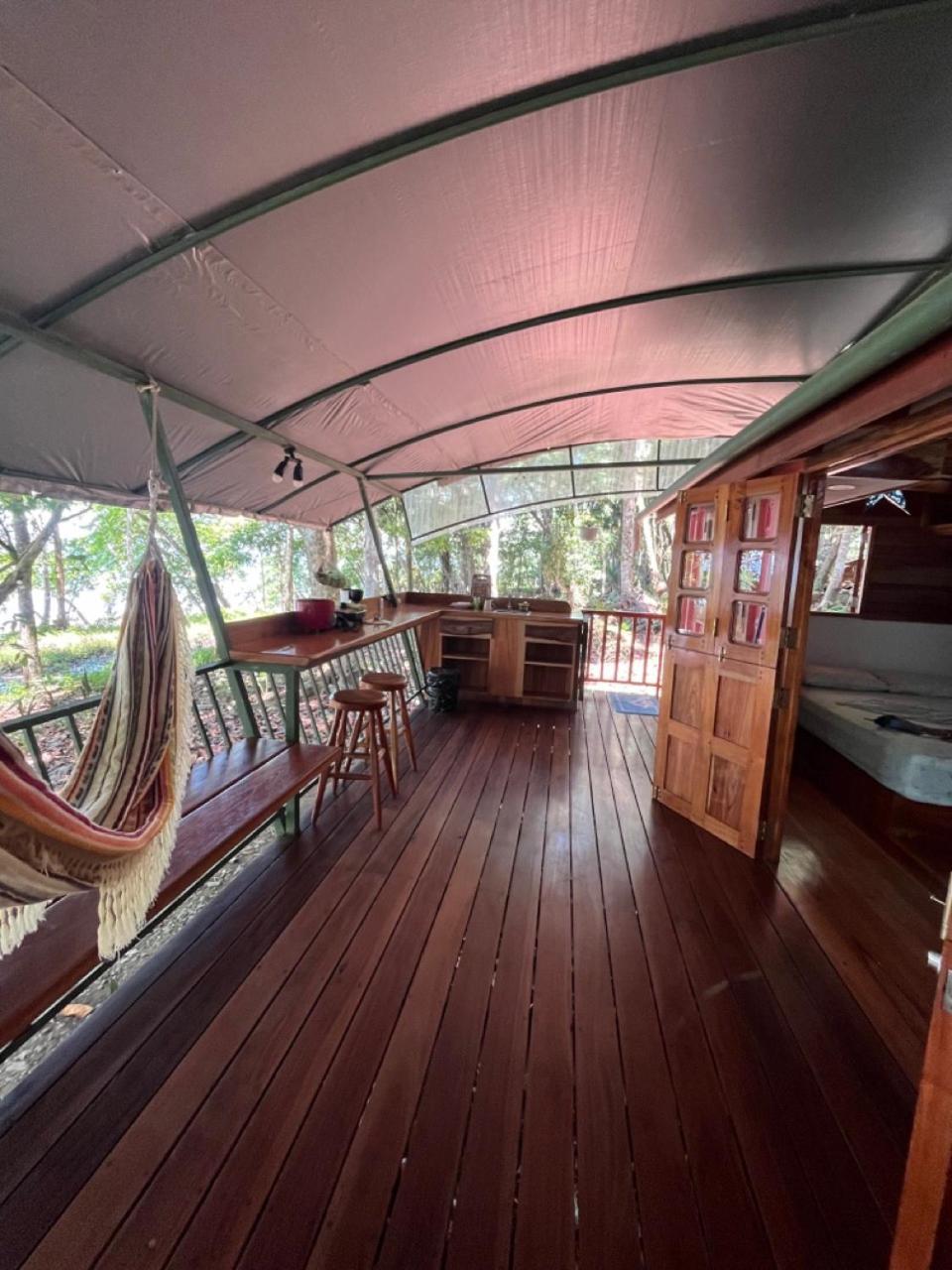 Gypsy Wagons Hotel ปาโวเนส ภายนอก รูปภาพ