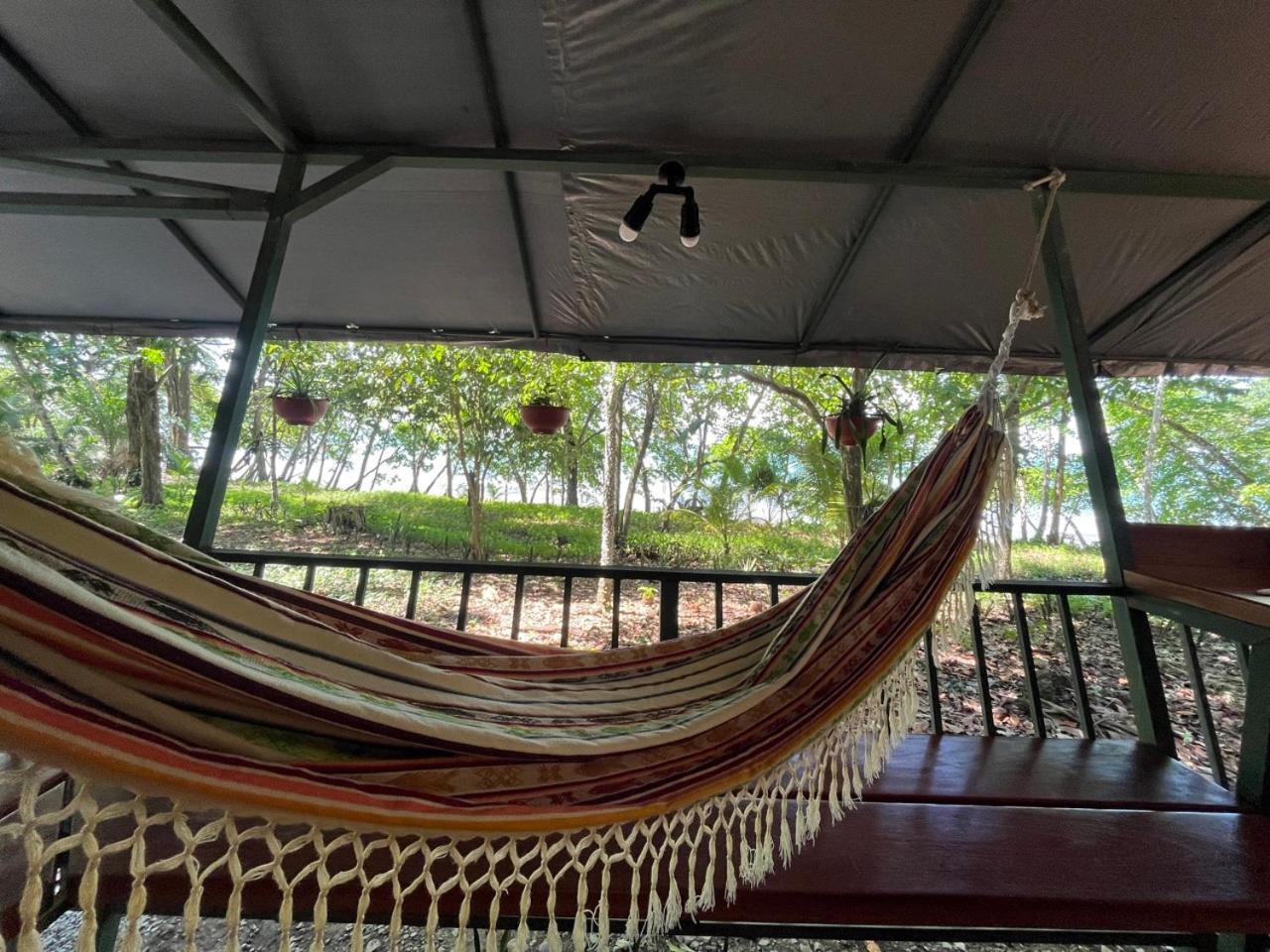 Gypsy Wagons Hotel ปาโวเนส ภายนอก รูปภาพ