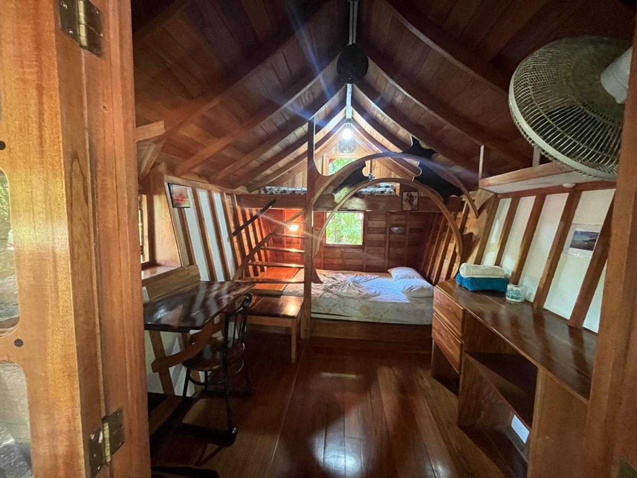 Gypsy Wagons Hotel ปาโวเนส ภายนอก รูปภาพ