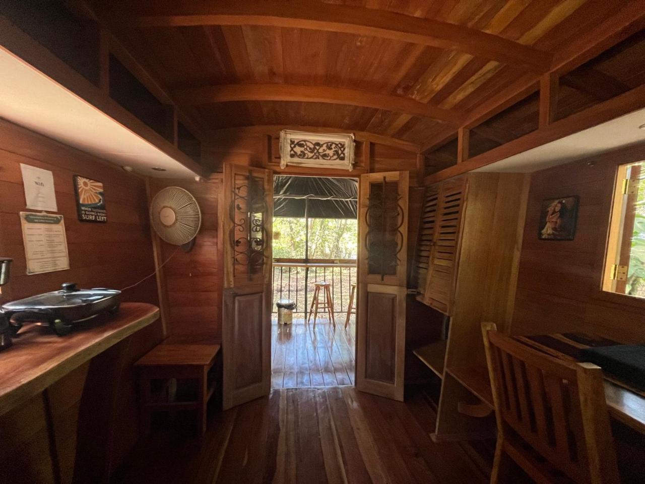 Gypsy Wagons Hotel ปาโวเนส ภายนอก รูปภาพ